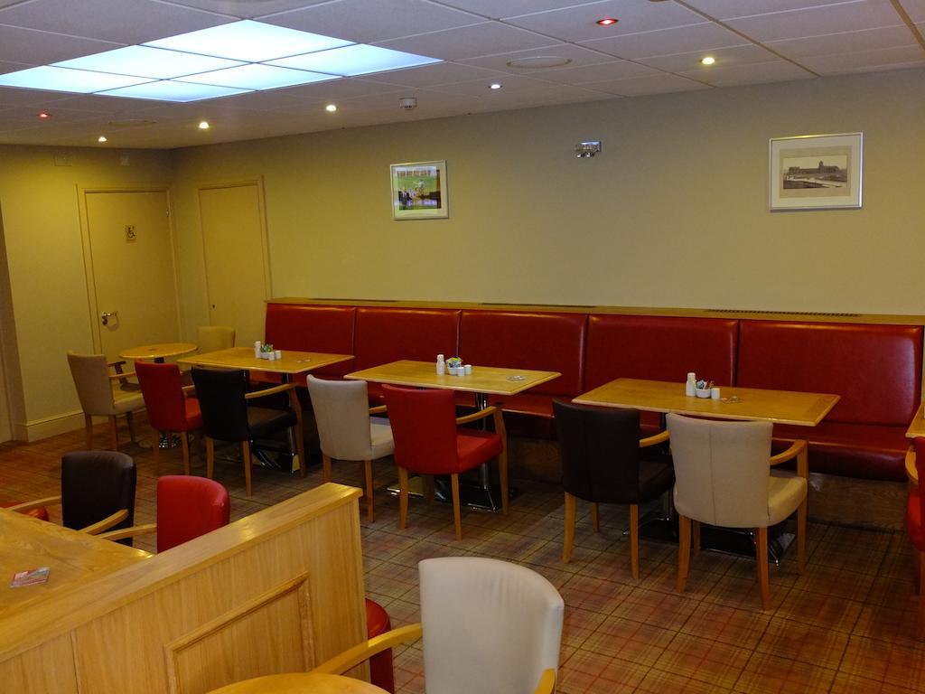 The Golden Lion Hotel Maryport Eksteriør bilde