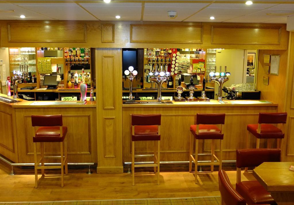 The Golden Lion Hotel Maryport Eksteriør bilde